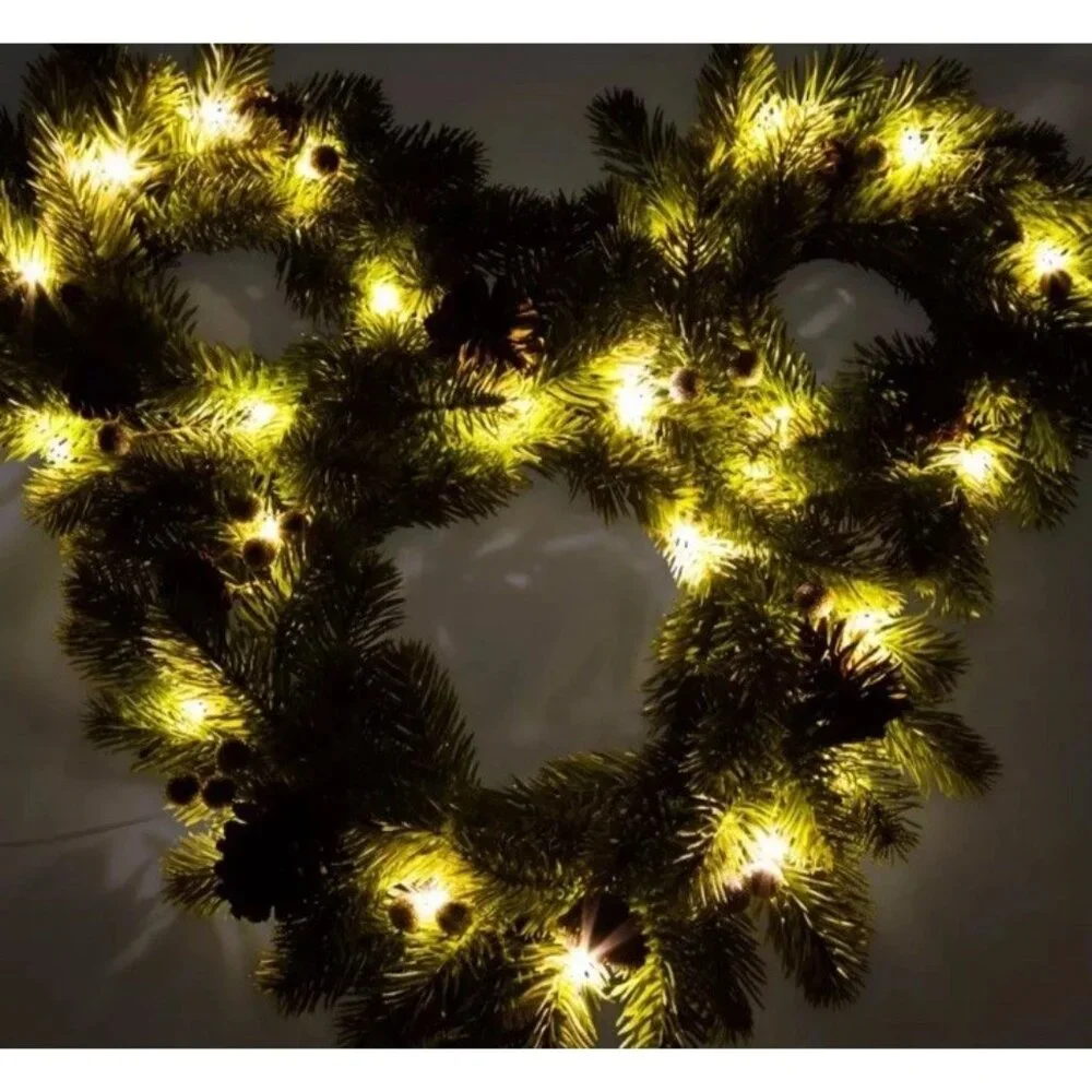 2024 Disney Parks Holiday Wreath Mickey Light Up Pine Cones  Christmas 17x18 New